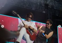 Ian Kasela Unggah Keakrabannya dengan Moldy Saat Band Radja Tampil di Pembukaan Porprov XII Kalsel