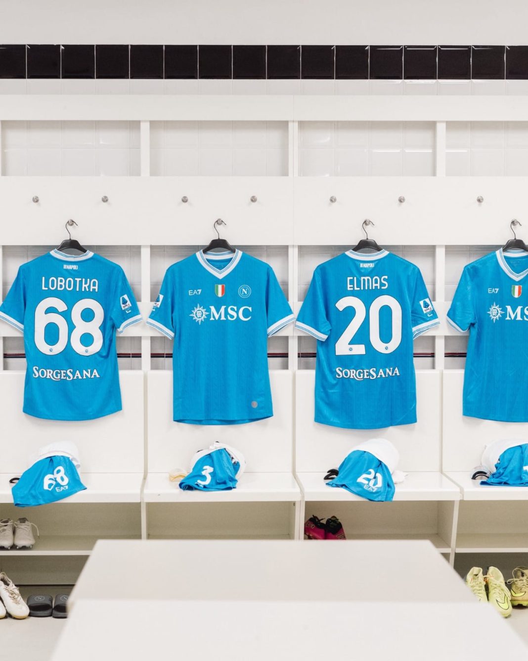 Napoli Masih Mau Juara Nggak Sih?