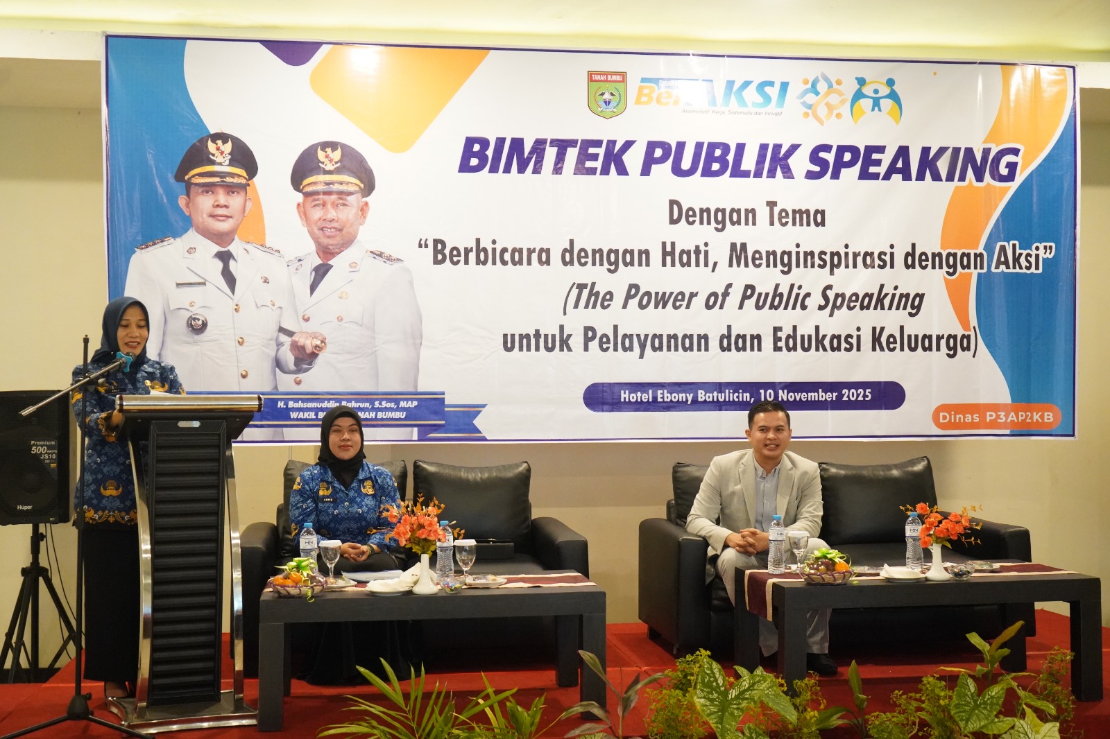 Pemkab Tanbu Gelar Bimtek Public Speaking