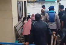 BREAKING NEWS Kelotok Terbalik Bawa Jemaah Haul Habib Basirih