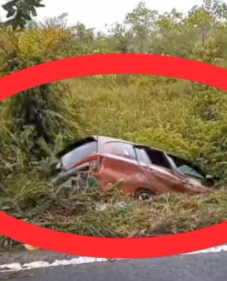 Niat ke Duta Mall, Mobil Warga Pulang Pisau Terperosok