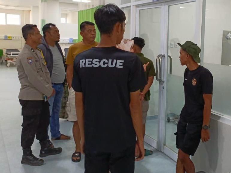 Bocah 7 Tahun di Pandawan HST Tewas Tenggelam di Sungai Jatuh, Ayah Turun Langsung ke Air