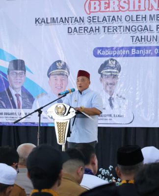 Menteri Desa dan PDT Yandri Susanto, Gubernur H. Muhidin dan Sejumlah Pejabat Deklarasikan Program "Desa Bersinar (Desa Bersih Narkoba)" di Kalsel