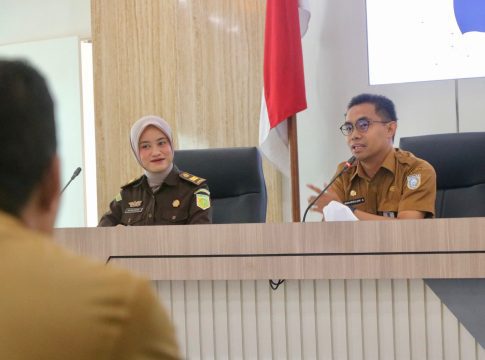 Dorong Transparansi, Pemkab Banjar Sosialisasikan Website “Jaga Desa” untuk Kelurahan