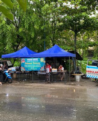 Mobil Ambulance Wartabanjar.com Standby di Lokasi Haul ke 79 Habib Basirih