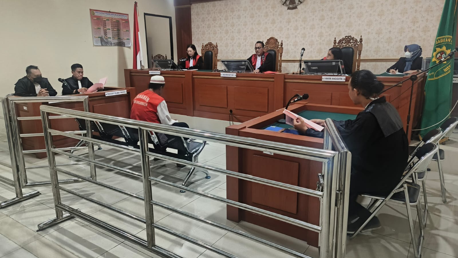 Tertunduk Lesu, Terdakwa Pembunuhan di Rawasari Banjarmasin Dituntut 17 Tahun Penjara