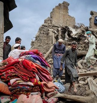 Gempa Mematikan Guncang Afghanistan! Orang-orang Jatuh dari Gedung Tinggi saat Panik!
