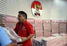 TERNYATA! Uang Rp300 Miliar yang Dipamerkan KPK Pinjam ke Bank, Kasus Taspen Kerugian Negara Rp1 Triliun