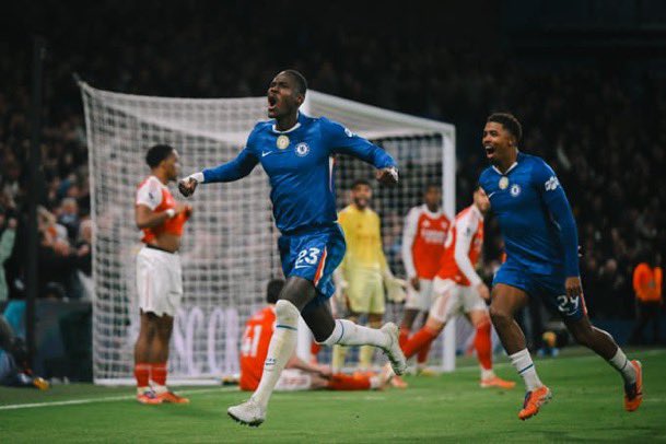 Derby London Chelsea vs Arsenal Berakhir Imbang 1-1 Usai Laga Penuh Kartu
