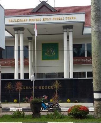 OTT KPK di Kejari HSU: Kajari Ditahan, Kasi Datun Masih Dikejar