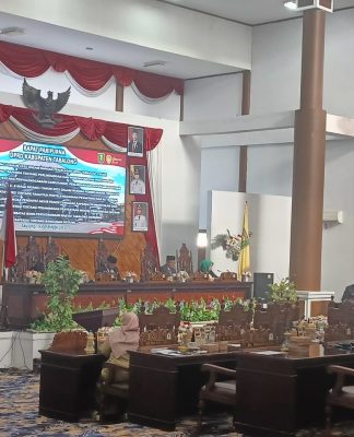 DPRD Tabalong Gelar Rapat Paripurna, Bahas Raperda Inisiatif dan Penyelenggaraan Pesantren