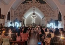 Ribuan Umat Padati Dua Perayaan Misa Natal di Gereja Katedral Banjarmasin