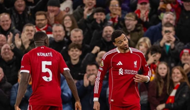 Liverpool Raih Kemenangan Dramatis 2-1 atas Tottenham Hotspur