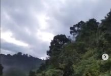 Jalan Alternatif Banjarbaru-Batulicin Dekat Gunung Papua Tertutup Longsoran Tanah 4 Meter