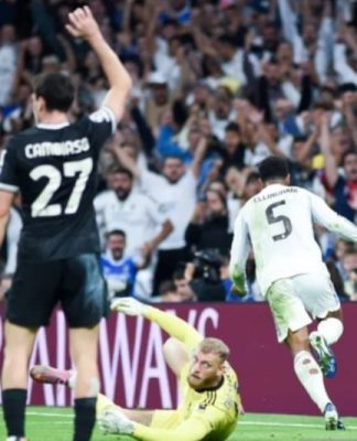 Real Madrid Unggul 2-0 atas Sevilla, Perburuan Gelar Juara Memanas