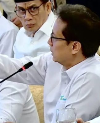 600 Tenaga Kesehatan Siap Diberangkatkan ke Sumatera, Menkes Lapor Prabowo