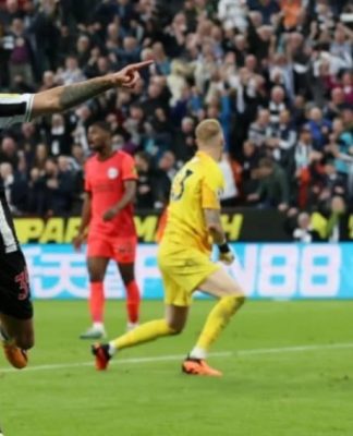 Newcastle United Rebut 3 Poin, Kalahkan Burnley 3-1