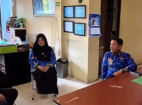 Wali Kota Banjarmasin Sidak Kelurahan Sungai Andai Buntut Isi Pungli Rp 20 Ribu per Tanda Tangan
