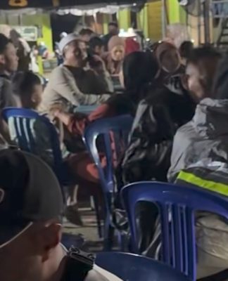 Jemaah 5 Rajab Sekumpul Asal Kaltim Penuhi Rest Area