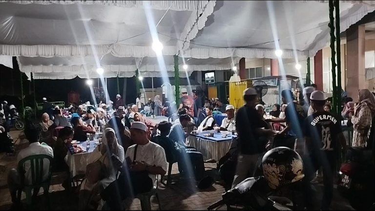 LUAR BIASA! Rest Area di Komplek Perumahan Citra Layani Puluhan Ribu Jemaah Arus Balik 5 Rajab