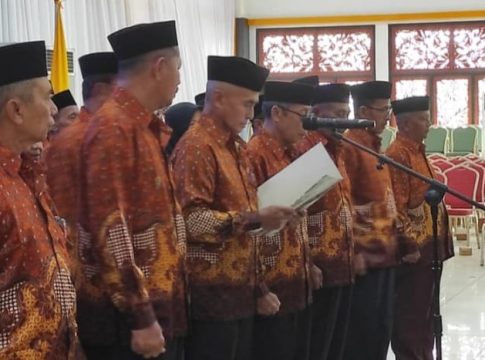 Wabup Tabalong Lantik Pengurus PWRI Kecamatan se Tabalong