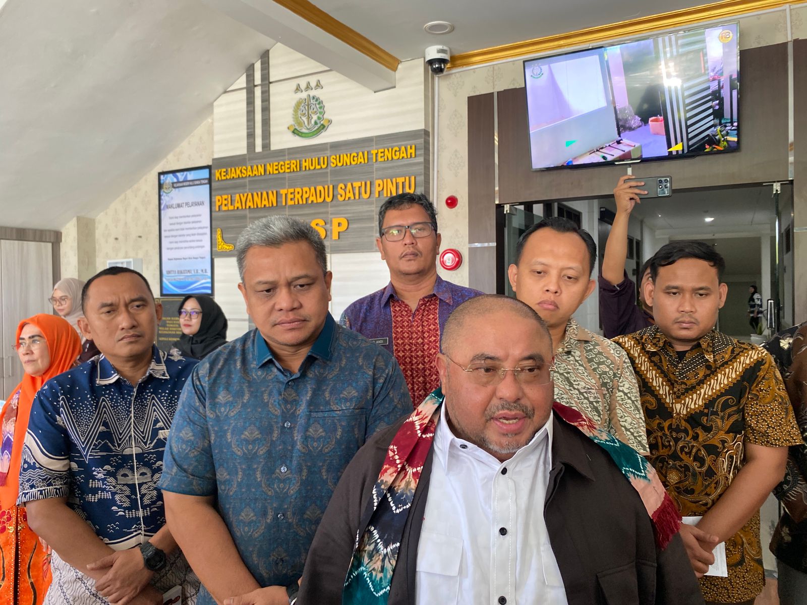 Soal OTT KPK di HSU, Anggota Komisi III DPR RI Habib Aboe: Tidak Ada Versus, ini Kerja Profesional