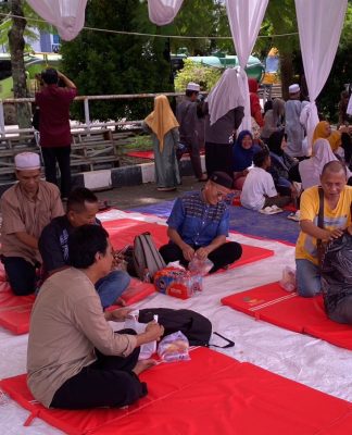 Layanan Pijat Gratis Jadi Penawar Lelah Jemaah 5 Rajab di Banjarbaru