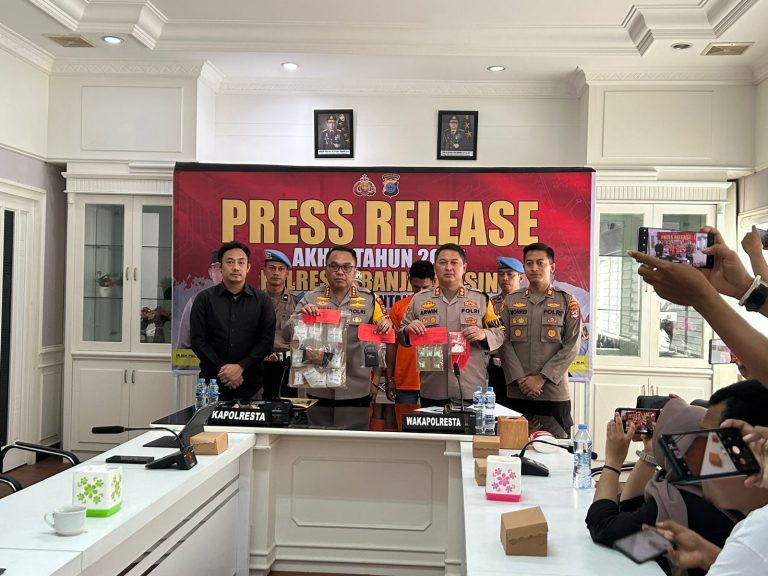 Simpan Ribuan Gram Sabu dan Ekstasi, Dua Pelaku Pengedar Narkotika di Banjarmasin Diringkus Polisi