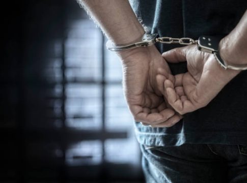 Adik Ipar Mengamuk, Pria di Tanah Bumbu Babak Belur Dipukul Balok Kayu, Polisi Ungkap Kronologinya!