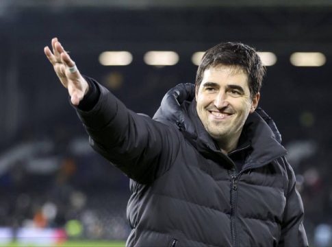 Andoni Iraola Tolak Tawaran Manchester United dan Tegaskan Bahagia di Bournemouth