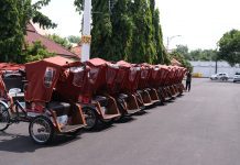 Bantuan Becak Listrik dari Presiden Prabowo, Penarik Becak Lanjut Usia di Tuban Bersyukur!