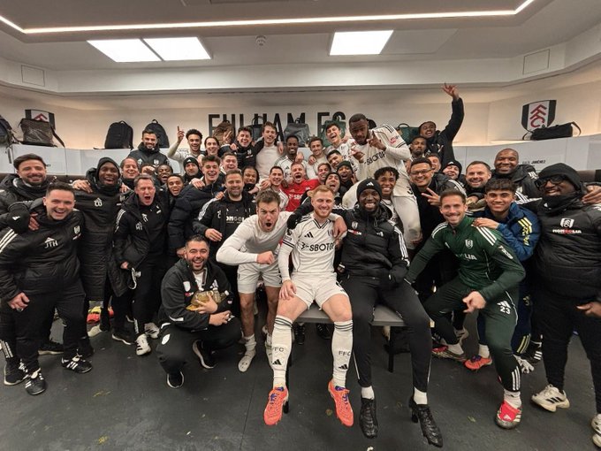 DERBY LONDON MEMANAS! Fulham Tekuk Chelsea 2-1, Kartu Merah Cucurella Hancurkan The Blues