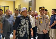 Kapolres HST Bersama Wakil Bupati Resmikan Mako Polsek Limpasu