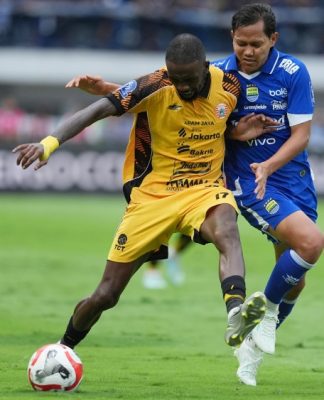 Tom Haye Dapat Ancaman Pembunuhan, Pemain Persija Alami Rasisme