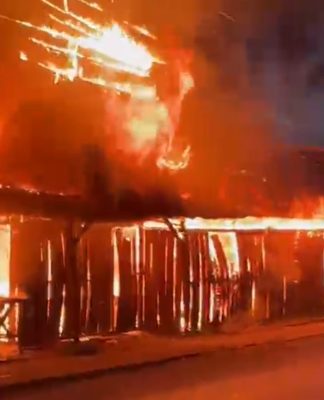 Toko Buah Terbakar di Nusa Indah Bati Bati