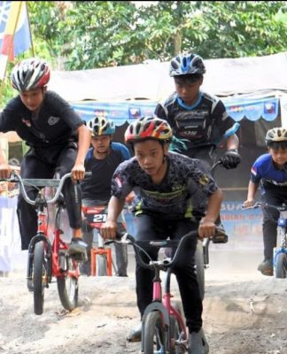 Ratusan Pembalap Ramaikan Cross BMX di Murung Taal, UMKM Warga Ikut Terdongkrak