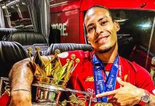 Van Dijk Tegaskan Belum Mau Pensiun Walau Usia Meningkat