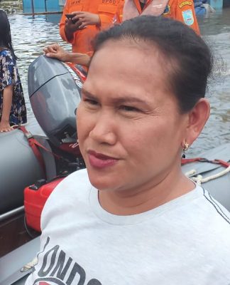 Banjir di Sungai Tabuk Keramat hingga Paha Orang Dewasa, Salasiah Berharap Bantuan Segera Merata