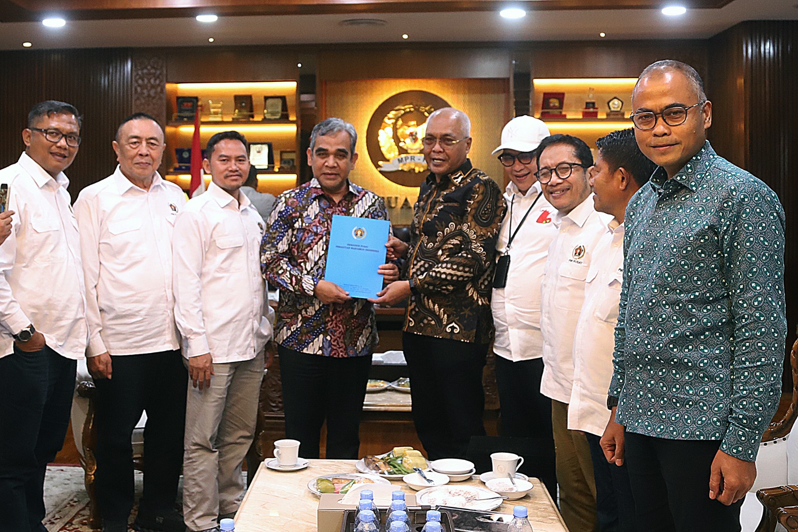 PWI Pusat Gelar Pertemuan dengan Ketua MPR RI Ahmad Muzani, Tegaskan Esensi Peran Jurnalis Sebagai Pejuang Kebenaran
