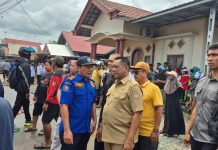Wabup H. Zazuli Tinjau Langsung Kebakaran di Jalan Niaga, Sejumlah Rumah di Samping MIN Tanah Laut Hangus Terbakar