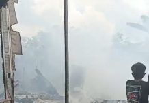 Api Hanguskan Bangunan Kayu di Gudang Rotan Landasan Ulin