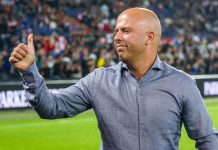 Arne Slot: Liverpool Harus Tampil Istimewa untuk Comeback atas PSG