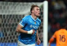 MU Diminta Pulangkan Rasmus Hojlund dari Peminjaman ke Napoli