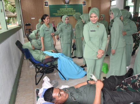50 Kantong Darah Diserahkan ke RSUD Damanhuri di HUT ke-80 Persit Kartika Chandra Kirana