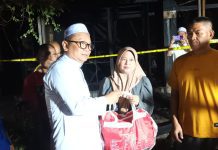 Kerugian Capai Rp 700 Juta, Bupati Tabalong Serahkan Bantuan untuk Korban Kebakaran di Puain Kiwa