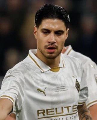 Kevin Diks Kembali Starter Usai Pulih Cedera Kepala