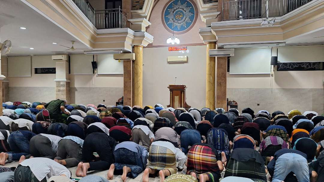 Malam Ini Tarawih Perdana Serentak