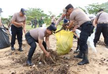 Meredam Kumuh di Pesisir Takisung: Sinergi TNI-Polri dan Pemerintah Kawal Gerakan Indonesia ASRI