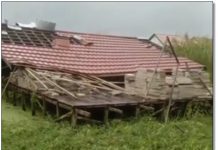Dihantam Angin Kencang, Rumah di Pemurus Dalam Banjarmasin Roboh dan Rata dengan Lantai