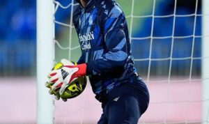 Barcelona Bidik Alex Remiro untuk Perkuat Posisi Kiper Musim 2026